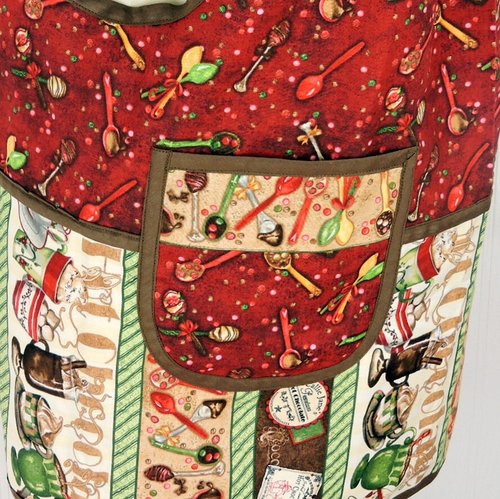 Hot Chocolate Scrapbuster Pinafore Apron with no ties, relaxed fit smock with pockets, OOAK Christmas plus size apron fits L-XL-2X