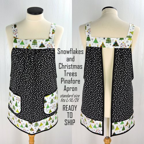SHIPS FAST Snowflakes and Christmas Trees Pinafore with no ties, relaxed fit smock with pockets fits L/XL/2X, one of a kind holiday apron