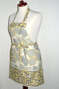 Optic Blossom Retro Chef Apron with pocket, pretty hostess apron, retro kitchen decor, typical one-size-fits-most