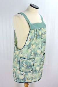 Glory to the King Pinafore with no ties, relaxed fit smock with pockets fits L/XL/2X, Christmas angels, baking apron ready to ship