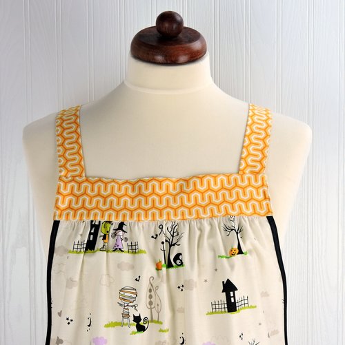 Too Cute to Spook Halloween Pinafore Apron with no ties fits L/XL/2X, relaxed fit smock with pockets ready to ship
