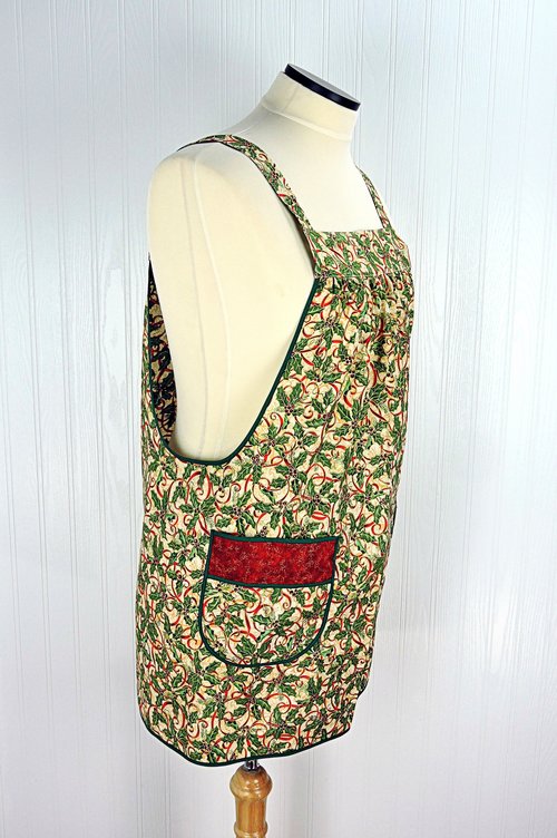 SHIPS FAST~ Holly & Ribbon Pinafore with no ties, relaxed fit smock with pockets fits L/XL/2X, Christmas baking apron, one of a kind