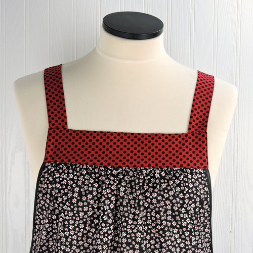 Scrappy Roller Skates Pinafore Apron with no ties, relaxed fit smock with pockets, fun kitchen apron fits L/XL/2X, ready to ship now