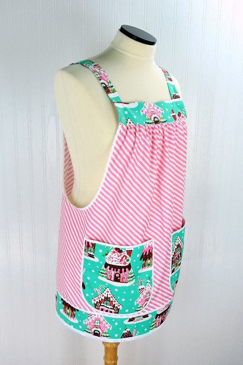 Jumbo Pocket Gingerbread Pinafore with no ties, relaxed fit smock with pockets, Christmas Hostess Apron fits L/XL/2X, ships fast