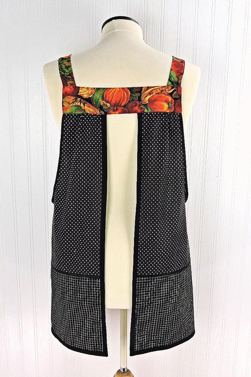 Bountiful Harvest Scrapbuster Pinafore with no ties (straps go straight over the shoulders) relaxed fit smock with pockets L/XL/2X ships now
