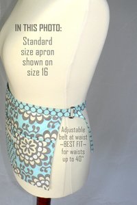 Wallflower Sky Multi-Pocket Vendor Apron with zipper pocket for Teacher, Waitress, 2 sizes made to order