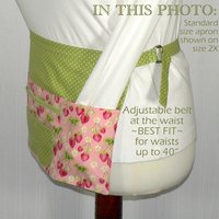 Strawberry Fields Teacher Apron with pockets, great for vendors with money pocket; servers; daycare;  photographers, fits waist up to 40"