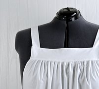 Customized XS-5X Pinafore Apron with no ties in solid colored KONA cotton, relaxed fit smock with pockets, choose your color
