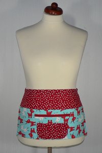 Christmas Vendor Apron with zipper pocket, Jingle Deer 6 pocket apron, Holiday Teacher, Waitress, Daycare Apron