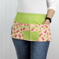 Strawberry Fields Teacher Apron with pockets, great for vendors with money pocket; servers; daycare;  photographers, fits waist up to 40"