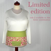Strawberry Fields Teacher Apron with pockets, great for vendors with money pocket; servers; daycare;  photographers, fits waist up to 40"