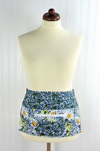 Blueberry Parfait multi-pocket apron, waist apron with money pocket, delightful teacher gift, standard size fits waists up to 40 inches 