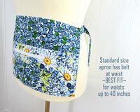 Blueberry Parfait multi-pocket apron, waist apron with money pocket, delightful teacher gift, standard size fits waists up to 40 inches 