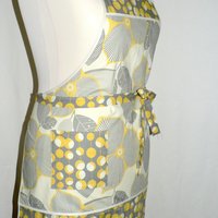 Optic Blossom Retro Chef Apron with pocket, pretty hostess apron, retro kitchen decor, typical one-size-fits-most