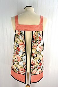 Peachy Floral Pinafore with no ties, relaxed fit smock with pockets, made to order XS to 5X plus size, pretty flower apron