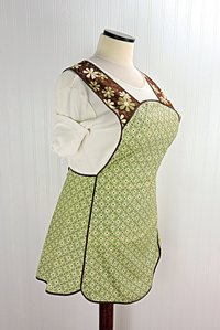 SHIPS FAST~ Grandma's House 50s Style Smock Apron, comfortable relaxed fit apron (H back style doesn't touch neck) last one fits L/XL