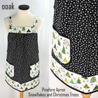 SHIPS FAST Snowflakes and Christmas Trees Pinafore with no ties, relaxed fit smock with pockets fits L/XL/2X, one of a kind holiday apron