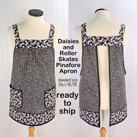 Daisies and Roller Skates Pinafore Apron with no ties, relaxed fit smock with pockets, fun hostess apron fits L/XL/2X, ready to ship now