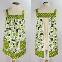 Green Apples Pinafore Apron with no ties, relaxed fit smock with pockets, standard size fits L-XL-2X, SHIPS FAST