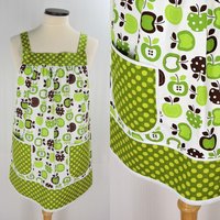 Green Apples Pinafore Apron with no ties, relaxed fit smock with pockets, standard size fits L-XL-2X, SHIPS FAST