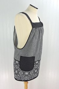 B/W Fancy Medallion Scrapbuster Pinafore with no ties (straps go straight over the shoulder) relaxed fit smock with pocket L/XL/2X ships now