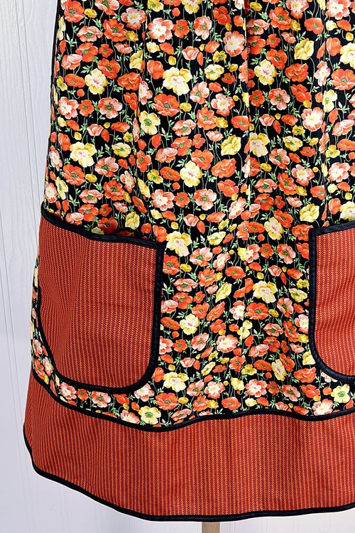 Mariposa Poppies Pinafore Apron with no ties, relaxed fit smock with pockets, fall colored apron