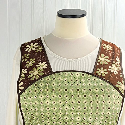 SHIPS FAST~ Grandma's House 50s Style Smock Apron, comfortable relaxed fit apron (H back style doesn't touch neck) last one fits L/XL