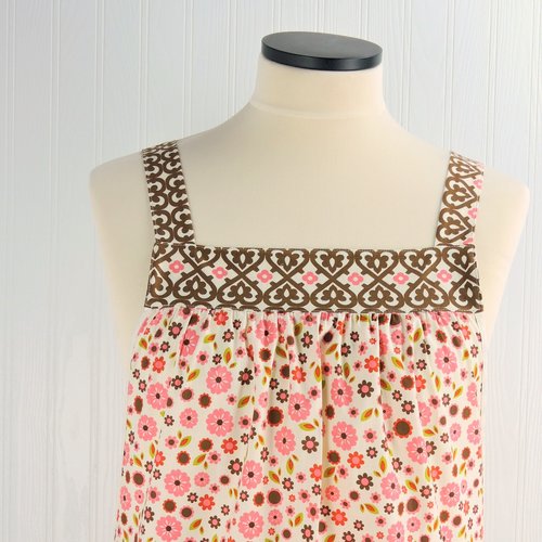 SHIPS FAST~ Indian Summer Cream Floral Pinafore, retro hostess apron, relaxed fit smock with pockets fits L/XL/2X, ready to ship