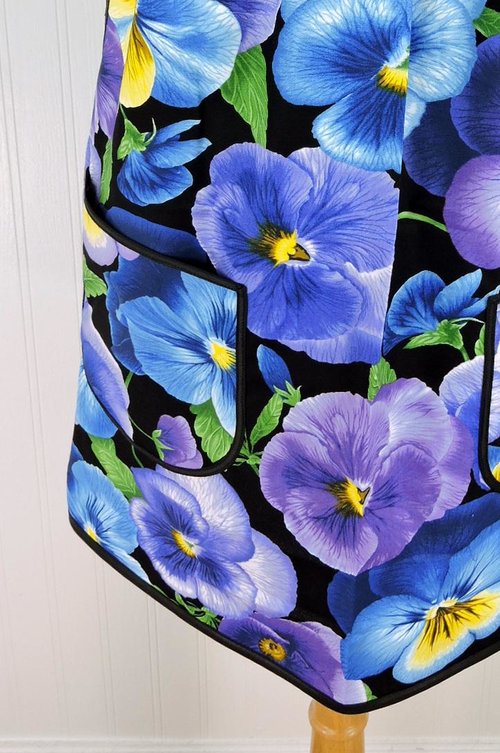 Pansy Pinafore with no ties (straps go straight over shoulders) relaxed fit smock with pockets, made to order from XS - 5X
