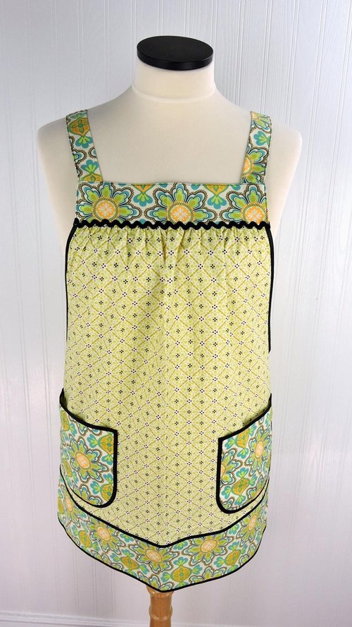 Vintage Paisley Pinafore Apron with no ties, relaxed fit smock with pockets fits L/XL/2X, Grandmacore kitchen, Ready to Ship
