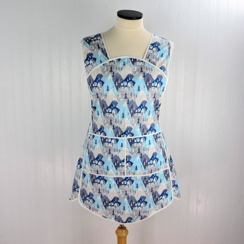 Winter Towne 50s Smock Apron with kangaroo pocket, relaxed fit with no neck ties (H-back apron) fits sizes large or X-large, ready to ship