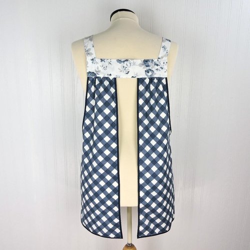 Tranquility Rose Trellis Pinafore with no ties (straps go straight over the shoulders) blue & white smock with pockets ready to ship L/XL/2X