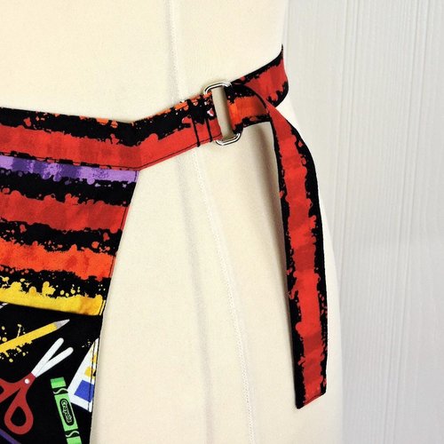Art Box Multi-Pocket Apron with zipper money pocket for teachers, waitresses, daycare, 2 sizes made-to-order