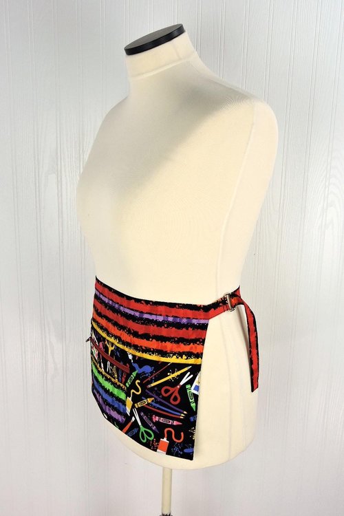 Art Box Multi-Pocket Apron with zipper money pocket for teachers, waitresses, daycare, 2 sizes made-to-order