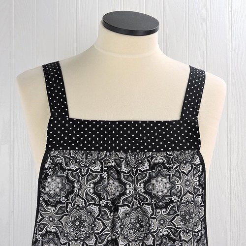 B/W Fancy Medallion Scrapbuster Pinafore with no ties (straps go straight over the shoulder) relaxed fit smock with pocket L/XL/2X ships now