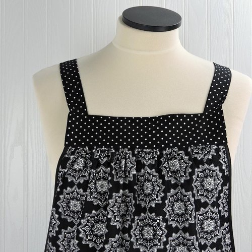 B/W Medallion Check Scrapbuster Pinafore with no ties (straps go straight over the shoulder) relaxed fit smock with pocket L/XL/2X ships now