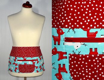 Christmas Vendor Apron with zipper pocket, Jingle Deer 6 pocket apron, Holiday Teacher, Waitress, Daycare Apron