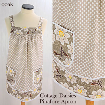 SHIPS FAST~ Cottage Daisies Pinafore Apron, swim-suit cover-up, relaxed fit smock with pockets fits L/XL/2X, ready to ship