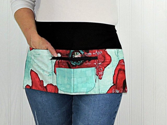 Big Poppies multi-pocket apron, floral waist apron with zipper pocket for vendors, teachers, servers, standard size fits waists up to 40 in.