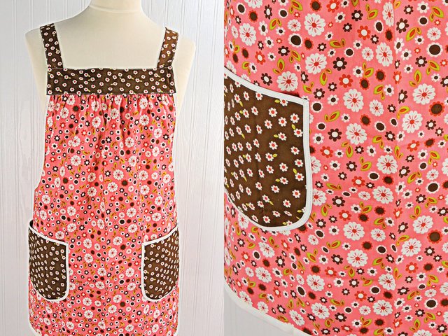 SHIPS FAST~ Indian Summer Pink Floral Pinafore, lovely hostess apron, relaxed fit smock with pockets fits L/XL/2X, ready to ship