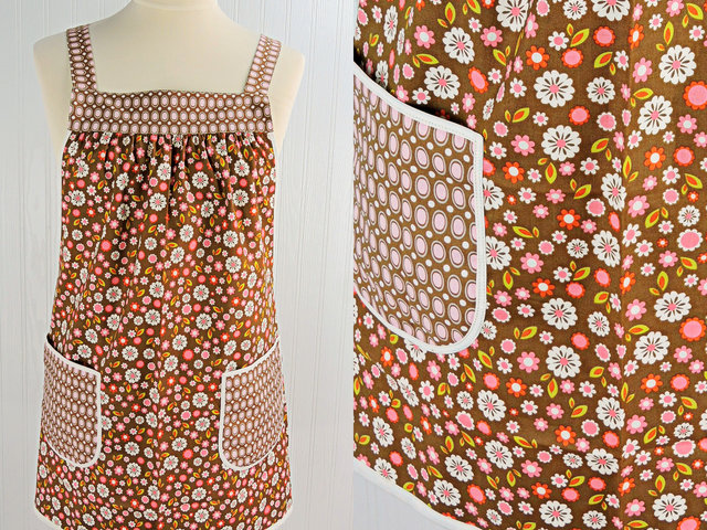 SHIPS FAST~ Indian Summer Brown Floral Pinafore, retro hostess apron, relaxed fit smock with pockets fits L/XL/2X, ready to ship